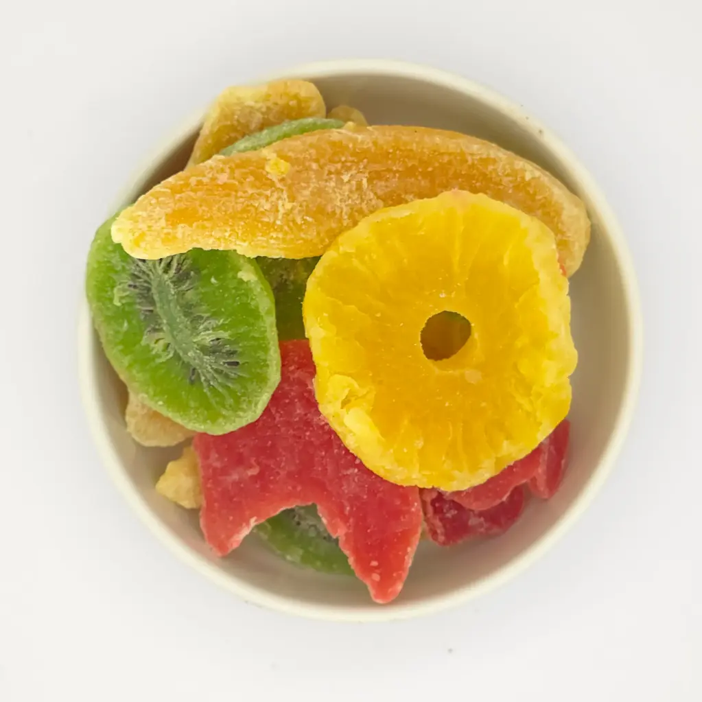 فواكه مجففة بالحرارة طرية